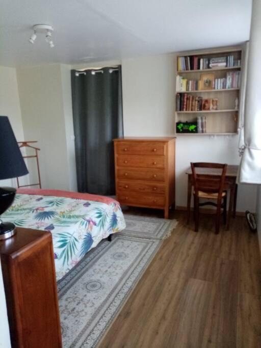 Chalet Pour Deux Personnes Saint-Pierre-du-Lorouër Kültér fotó